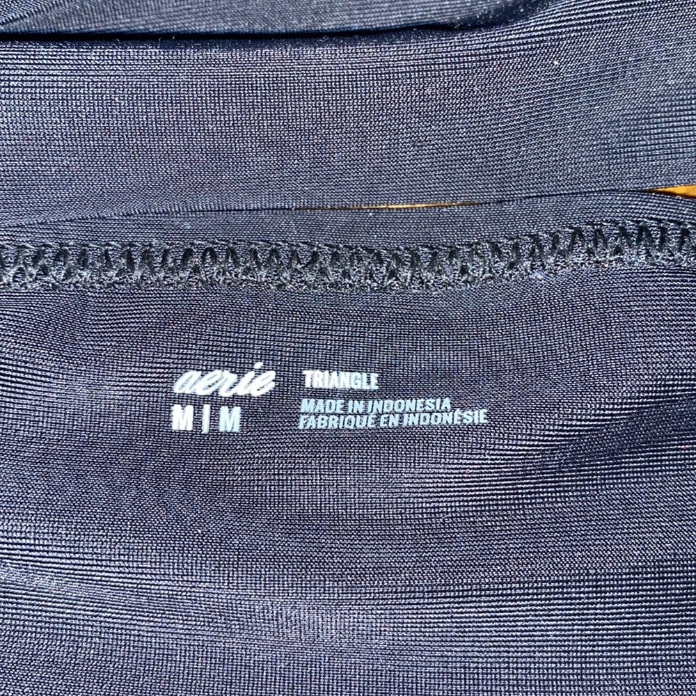 Size M‎ Triangle bikini top from Aerie - Picture 4 of 4